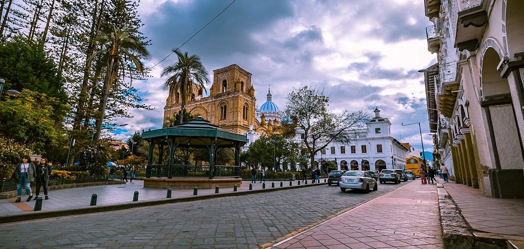 Catedral-Cuenca-Ecuador